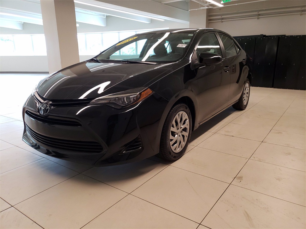 Used 2019 Toyota Corolla LE Black | Miami, FL