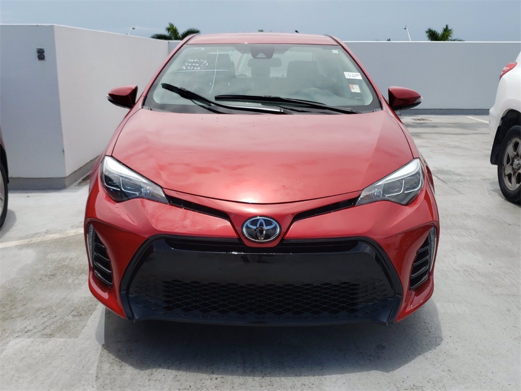 Used 2018 Toyota Corolla SE Red | Miami, FL