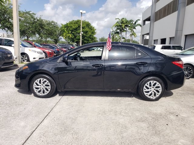 Used 2017 Toyota Corolla LE Black | Miami, FL