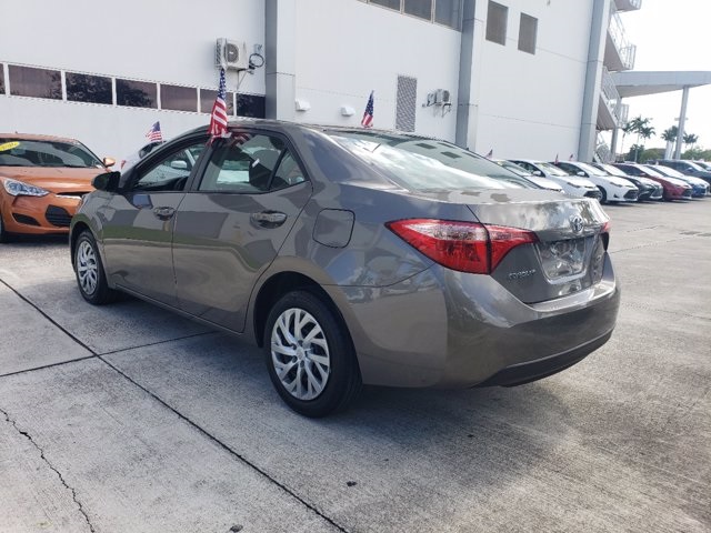 Used 2018 Toyota Corolla LE Brown | Miami, FL